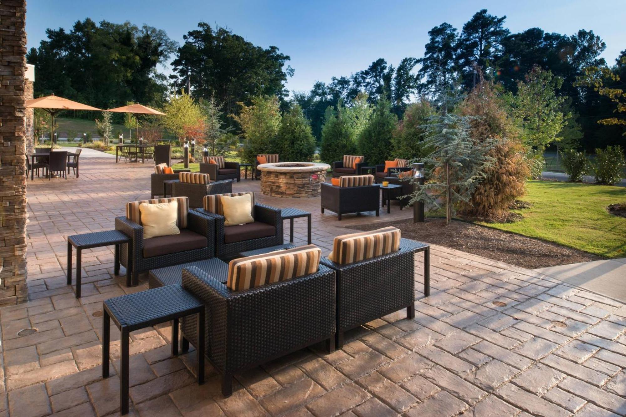 Courtyard By Marriott Hot Springs Hotel Exterior foto
